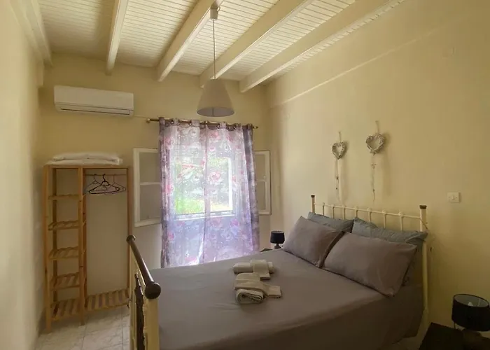 George's Country Corfu House * Áfra