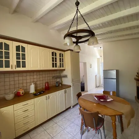 Casa de Férias George's Country Corfu House
